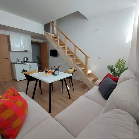 Apartmani Roza Póla Kültér fotó