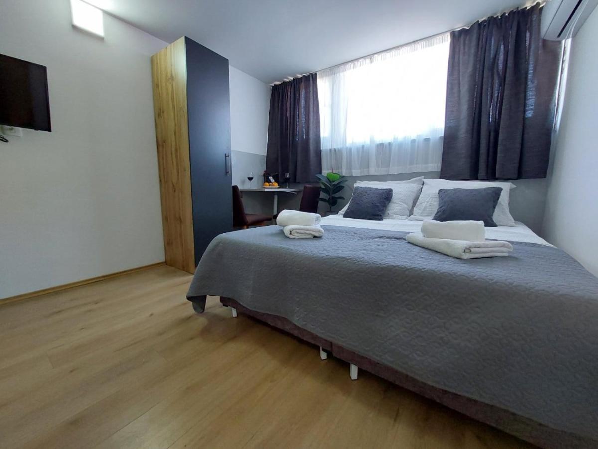 Apartmani Roza Póla Kültér fotó