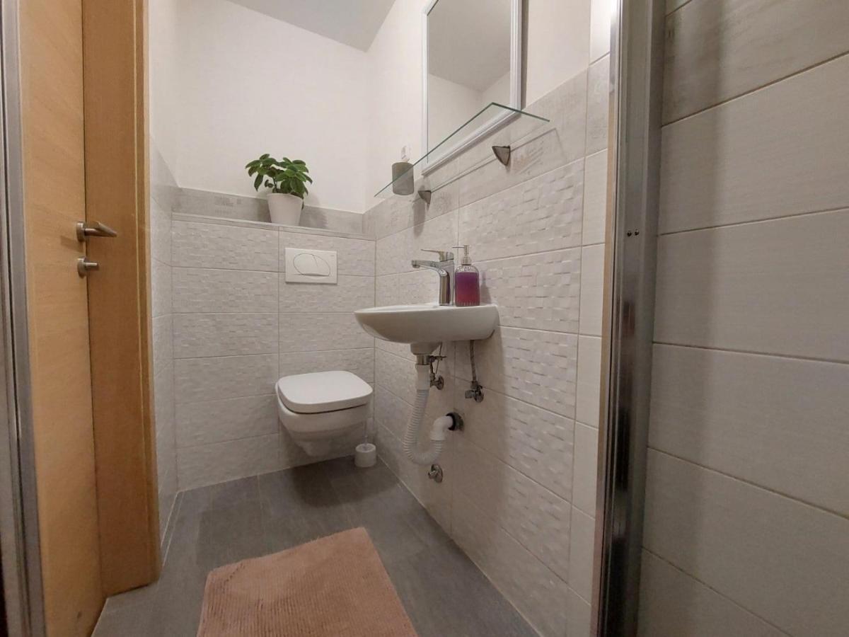 Apartmani Roza Póla Kültér fotó