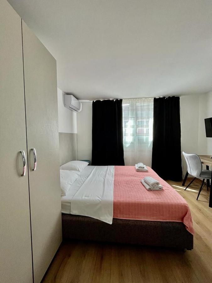 Apartmani Roza Póla Kültér fotó